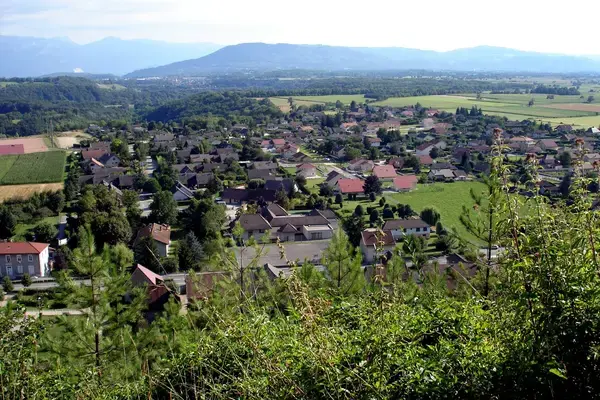 Monte Escalier 38 Monte escalier Apprieu