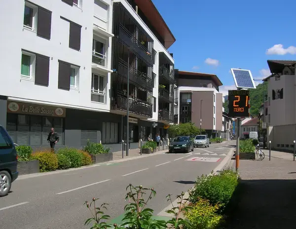 Monte Escalier 38 Monte escalier Gières