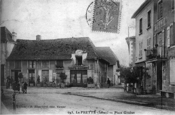 Monte Escalier 38 Monte escalier La Frette