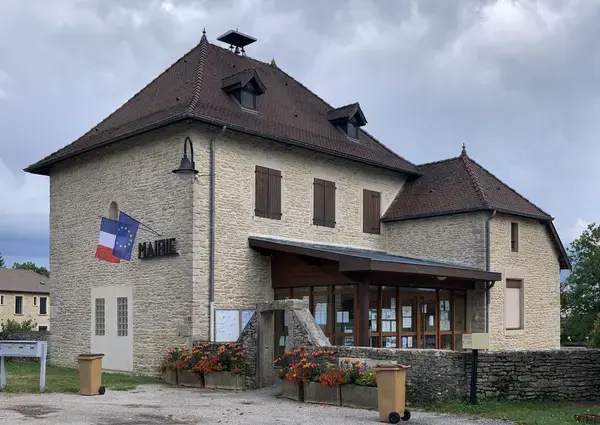 Monte Escalier 38 Monte escalier Saint-Baudille-de-la-Tour