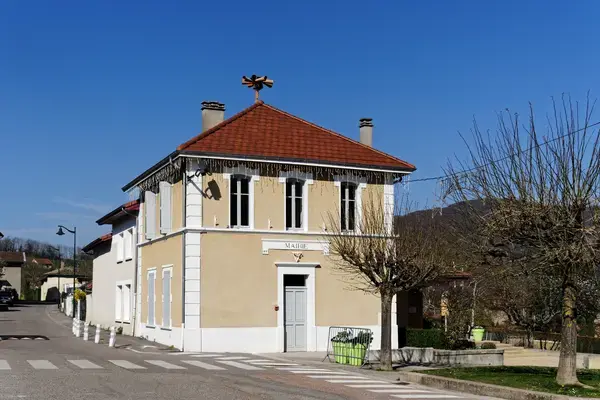 Monte Escalier 38 Monte escalier Saint-Blaise-du-Buis